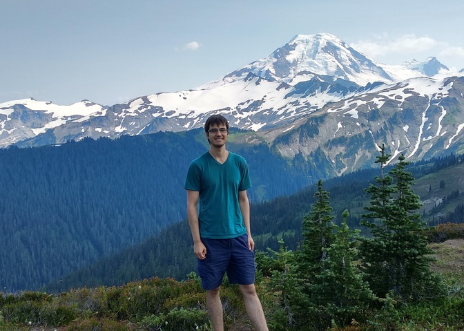 Nikolay in front of Mount Baker